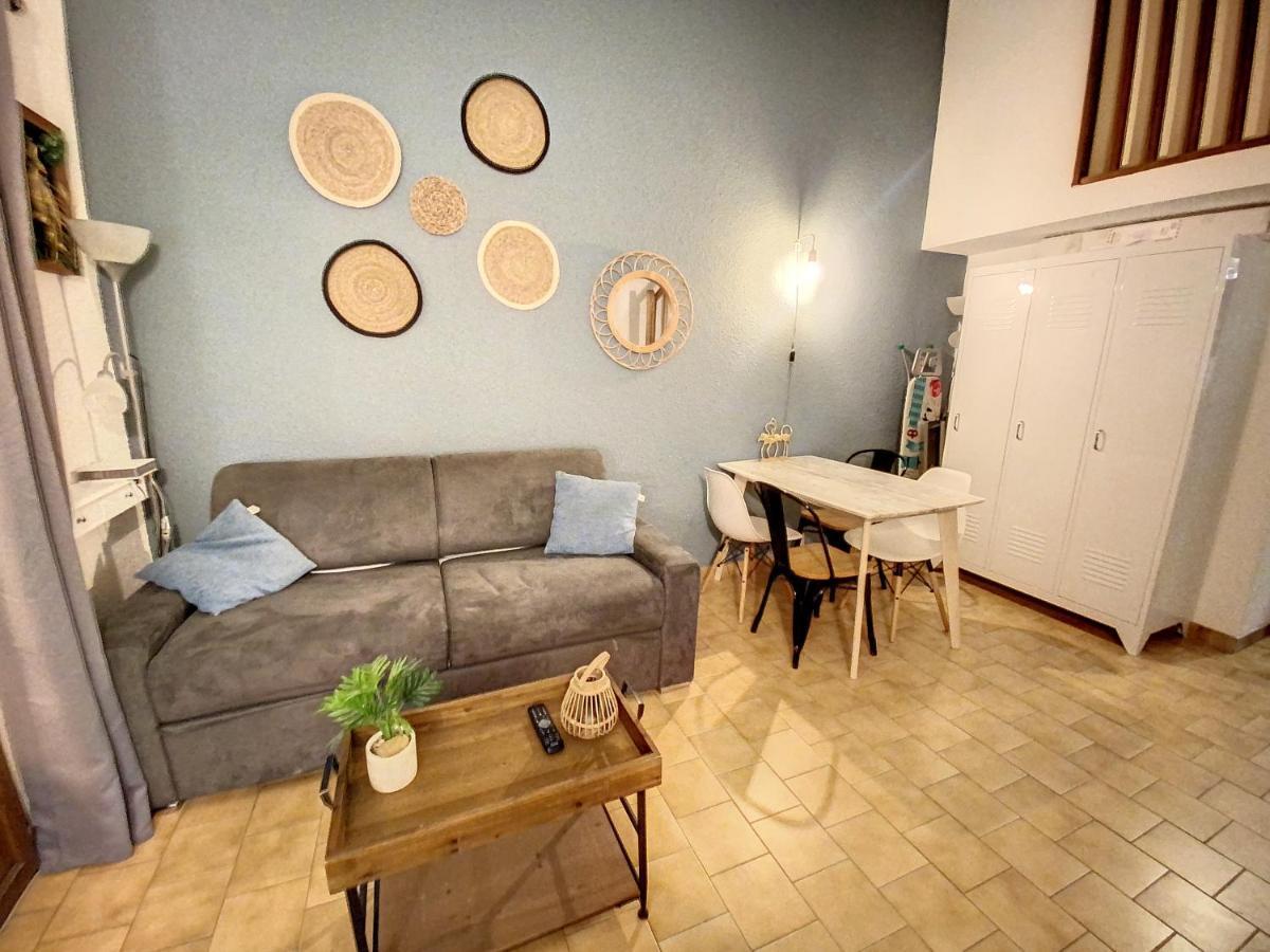 Superbe Duplex Aux Saintes Terrasse Plein Sud 3*** Apartamento Exterior foto