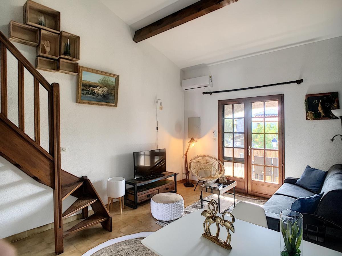 Superbe Duplex Aux Saintes Terrasse Plein Sud 3*** Apartamento Exterior foto